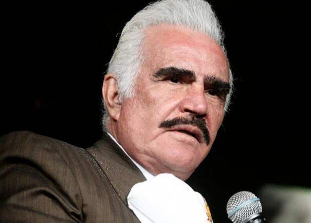 Мексиканский певец Висенте Фернандес умер в 81 год