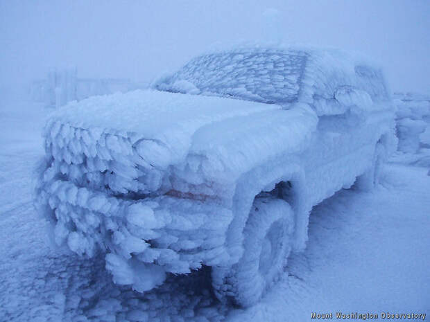 Фотография: Как мороз превращает автомобили в предметы искусства №23 - BigPicture.ru
