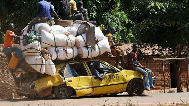 Самые необычные автозаконы разных стран мира