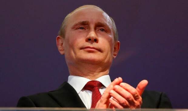 Могучий Путин теряет на глазах авторитет, ему только б дожить до выборов. Но почему?