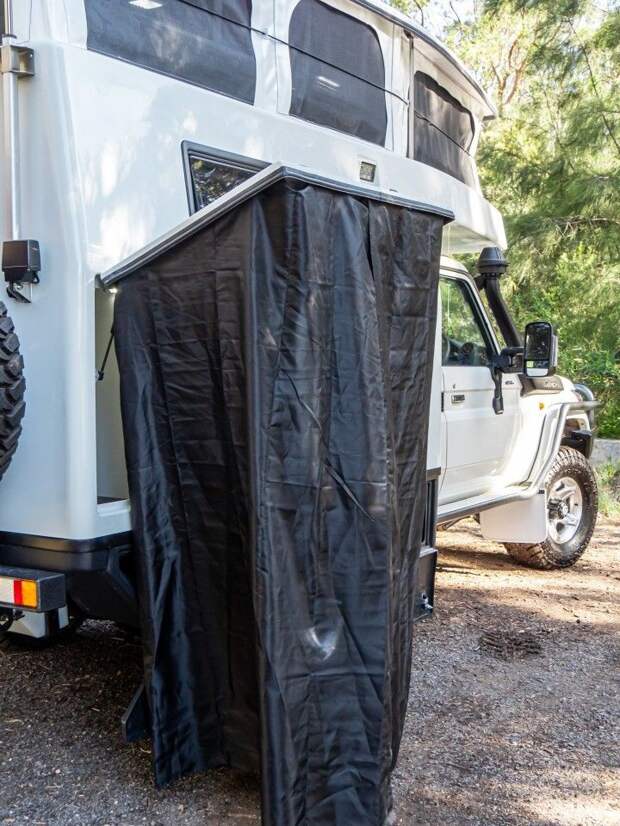 Экспедиционный кемпер Toyota Land Cruiser с подъемной крышей