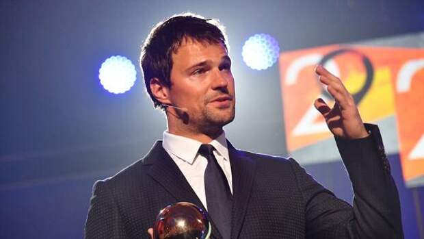 Козловский готовится стать отцом во второй раз — свадьбу уже сыграли, роды будут летом