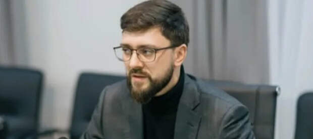 Силовики взяли под арест экс-чиновника Минфина РФ, обвиняемого в изнасиловании ребёнка