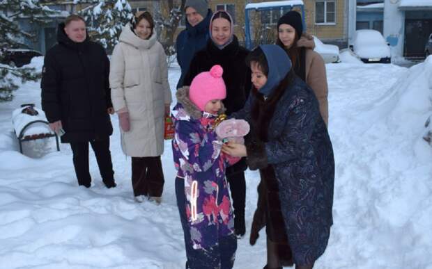 Сотрудники мэрии Рязани исполнили еще одну мечту с «Елки желаний»