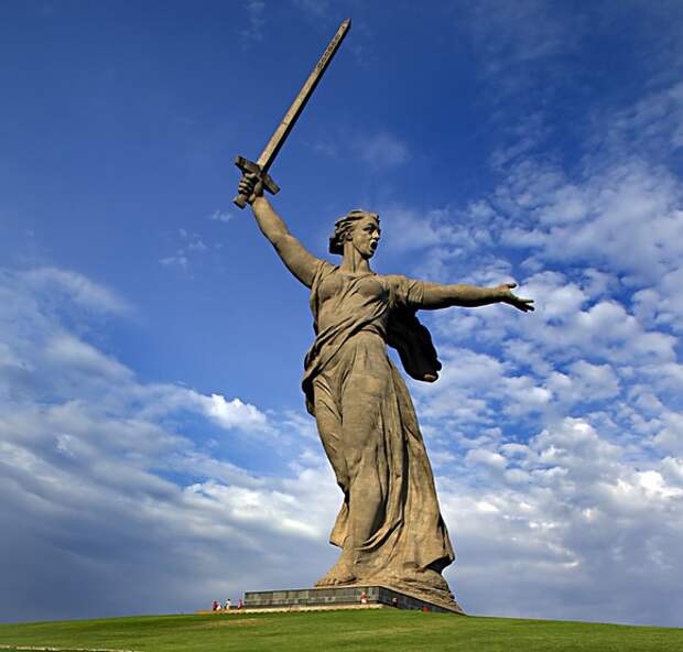 Это мало кто знает Это мало кто знает меч, память, проект, скульптура