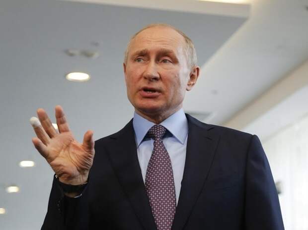 Путин: меня коробит ситуация с зарплатами топ-менеджеров
