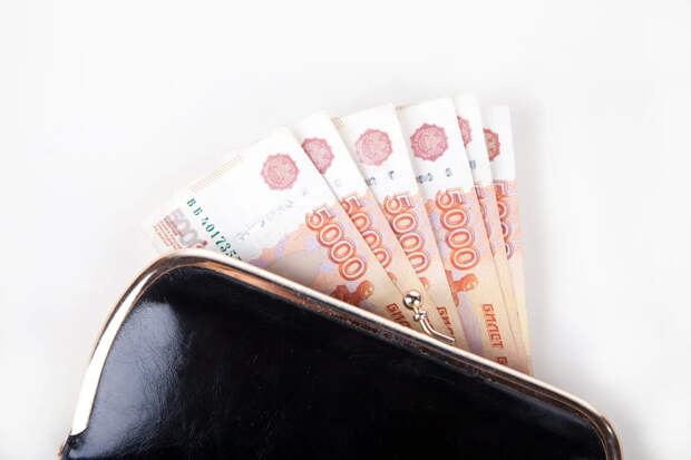 Деньги придут сами: кому после 80 лет поднимут выплаты