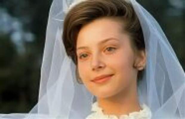 Кино: В 16 влюбилась в 40-летнего режиссера, а после развода он выкрал сына: Как живет в свои 64 красавица-актриса Галина Беляева