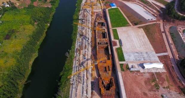 В Китае строят «Титаник»