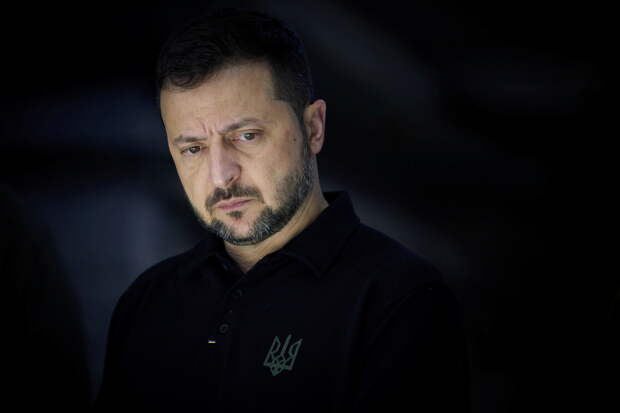 Отсутствие Зеленского на форуме в Давосе объяснили