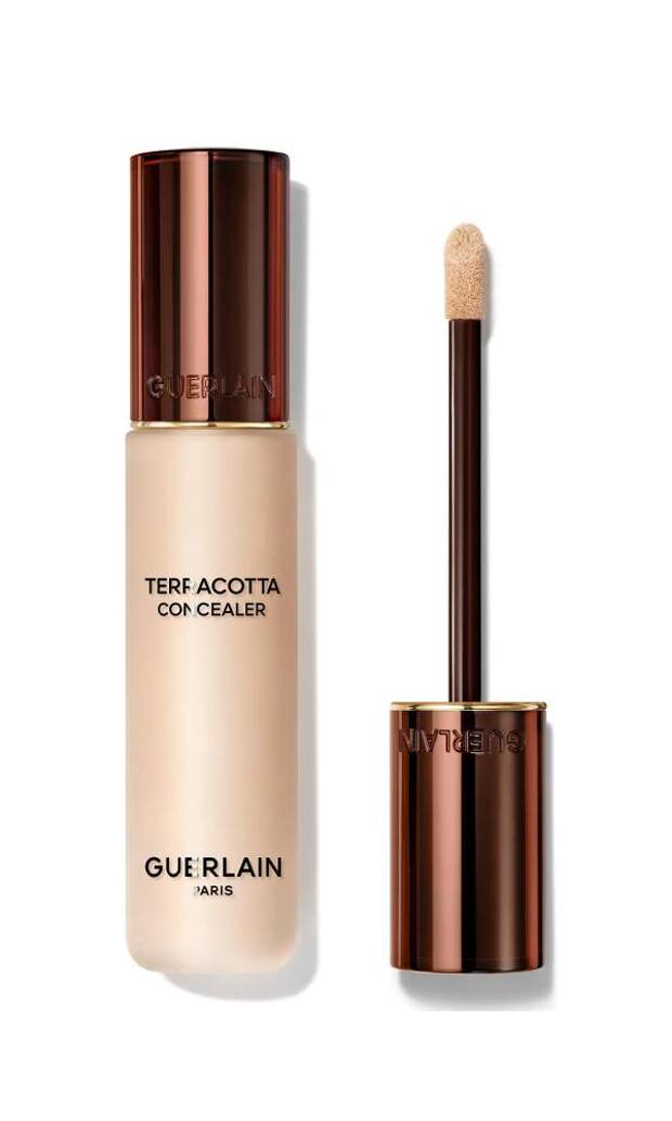 Консилер для лица Terracotta, Guerlain, 4600 руб. («Иль де Ботэ»)