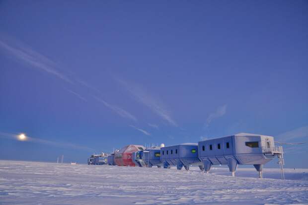 Полярная станция в Антарктиде