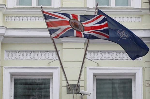 Хили: Лондон продолжит наращивать траты на оборону, поддерживать НАТО и Украину