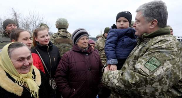 Масштабной военной операции не будет, Порошенко будет выдавливать оккупантов санкциями и политикой