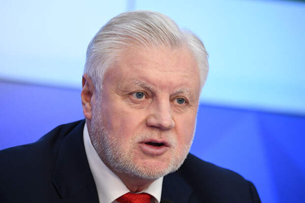 Миронов предложил запретить брать деньги с пенсионеров за подключение газа