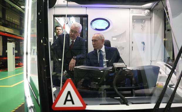 В Москве построят беспилотное метро: Путину презентовали автономный транспорт (ФОТО)