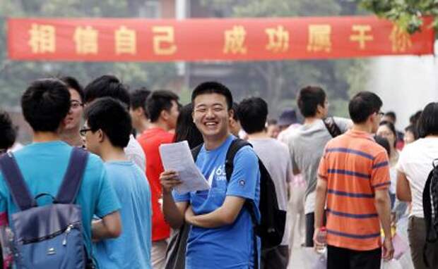 Пекин заранее знал о «болонской катастрофе», потому не спешил рушить свое образование