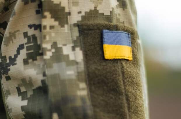 Guardian: В Киеве признаются, что мобилизовать мужчин становится все сложнее