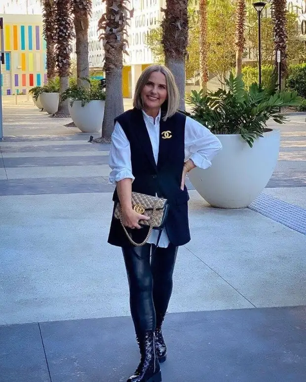 Жилеты на все случаи жизни: модели, которые отлично смотрятся на женщинах старше 40