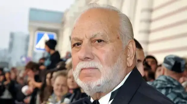 СМИ узнали причину госпитализации отца Киркорова