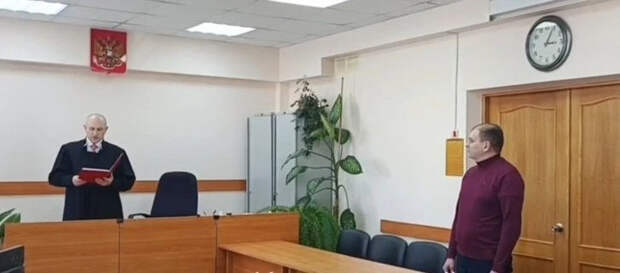 Начальник колонии сам стал заключенным за помощь главарю ячейки АУЕ*