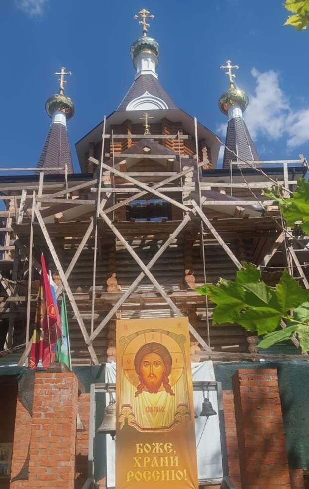 храм.jpeg