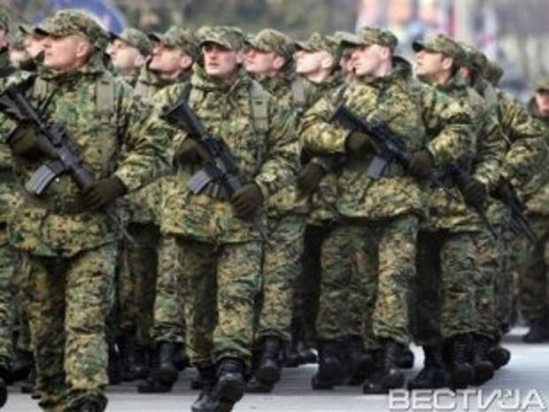 Порошенко против введения военного положения Порошенко против введения военного положения