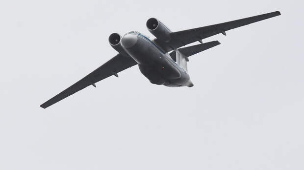 Ан-72 выкатился за пределы взлетно-посадочной полосы в Красноярском крае