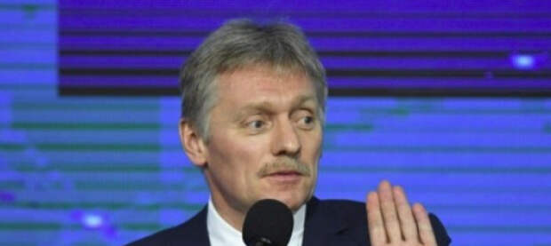 Песков заявил об отсутствии инициативы Кремля по введению военного положения