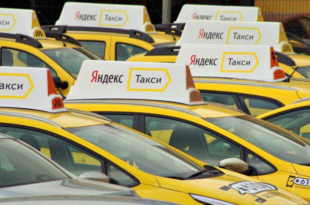 Водитель «Яндекс Такси» изнасиловал уснувшую в машине москвичку
