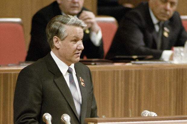 Борис Ельцин, 1986 г.