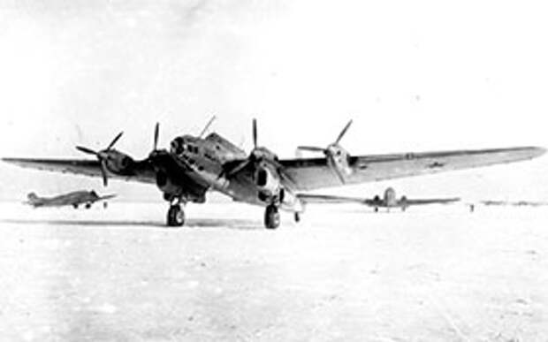 Бомбардировщик ТБ-7 (Пе-8).