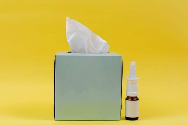 Платки и спрей для носа, как лечить насморк и кашель 