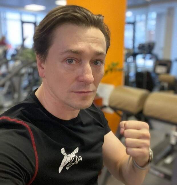 Звезды — тоже люди, и ничто человеческое им не чуждо, в том числе и любовь к животным. Своих зверушек они балуют и стараются тща