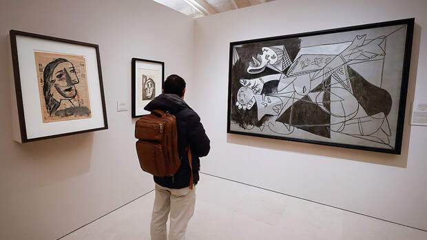 Француз выиграл картину Пикассо, купив лотерейный билет за €100