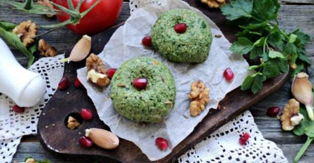 Пхали из шпината. \ Фото: google.com.ua. Пхали из шпината. \ Фото: google.com.ua.