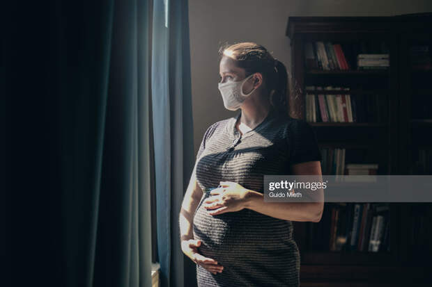 Pregnant woman with mask