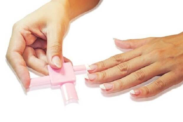 french tip dip nails