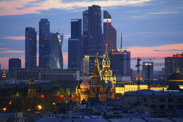 "Ведомости": РЖД рассматривают продажу офиса в "Москва-Сити" за 220 млрд рублей