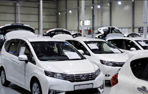 Тулякам объяснили выгоду и риски покупки автомобиля с аукционов в Японии