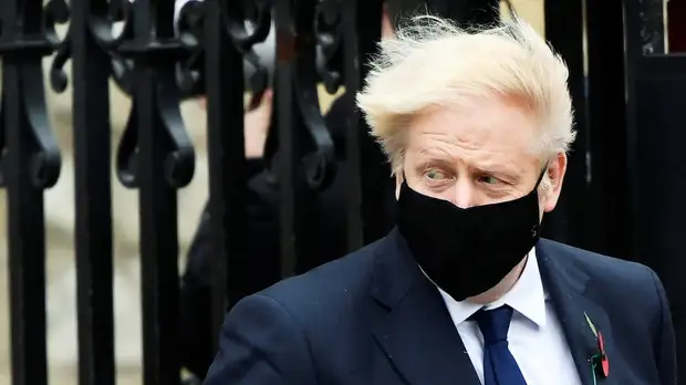 Джонсон ушёл на самоизоляцию