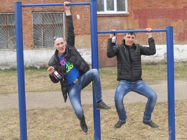 …и очень уважает спорт.