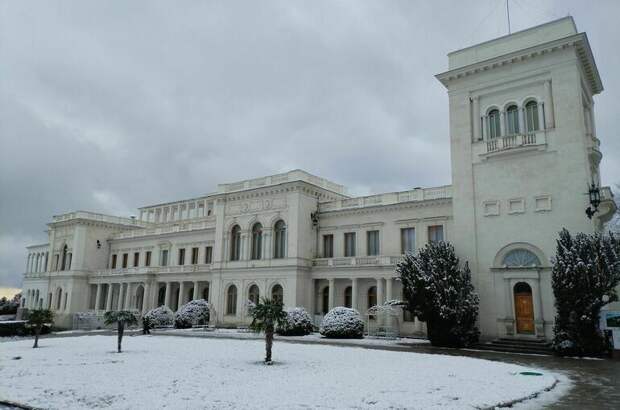 В Крыму «делают уроки», заданные Сталиным, Рузвельтом и Черчиллем