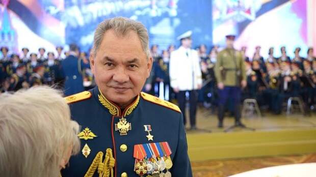 Министр обороны генерал армии Сергей Шойгу