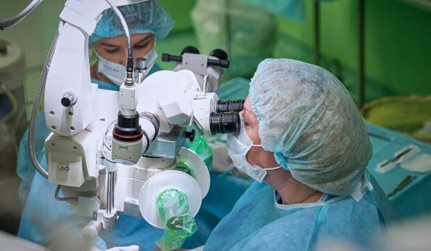 Около 70 тыс. операций по лечению катаракты проведут в московских клиниках в 2024 году