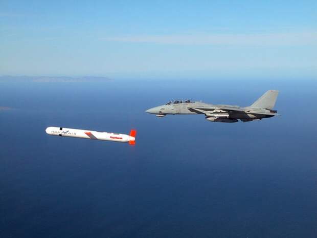 Пустышка или реальное оружие: стоит ли России опасаться новых ракет США