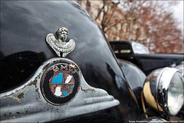 Автомобили, прошедшие сквозь время (31 фото)