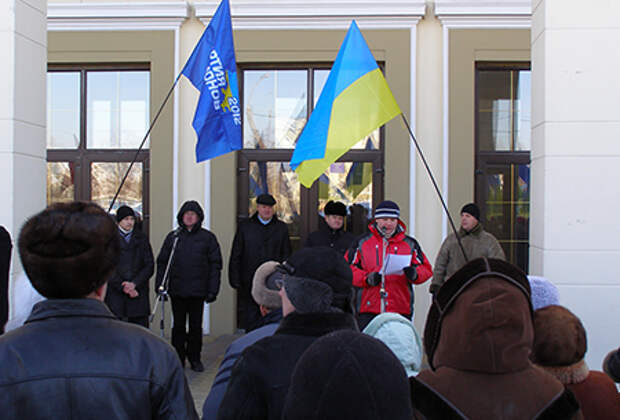 Митинг в Северодонецке в поддержку Президента Украины Виктора Януковича