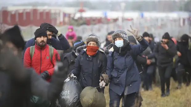 Макей рассказал об оказываемой мигрантам помощи на белорусско-польской границе