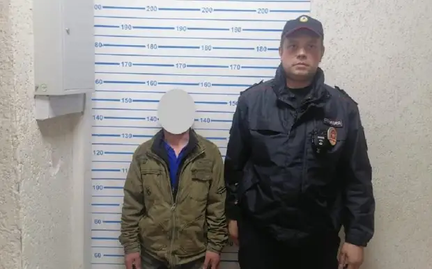 Рязанская полиция нашла у рюмочной мужчину из федерального розыска